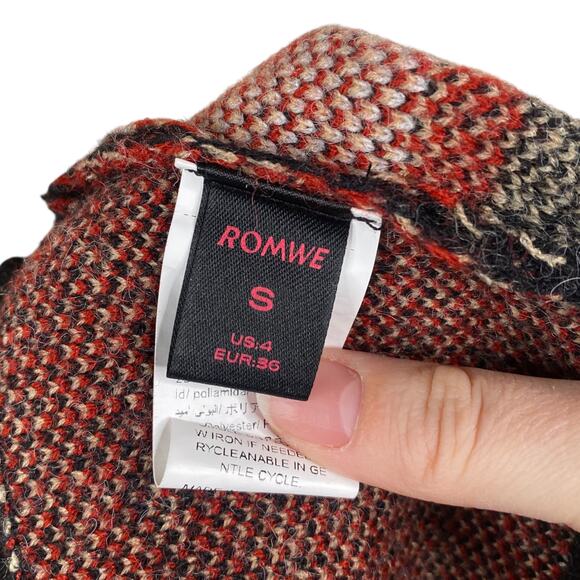 Romwe Black Mushroom Hippie Festival Intarsia Knit Cropped Halter Top SZ S - Picture 8 of 12